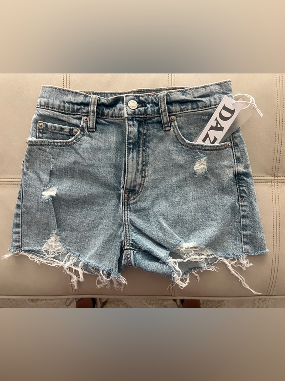 Nwt Daze High Rise Troublemaker Short Sz 25 Distressed Denim Women's Shorts